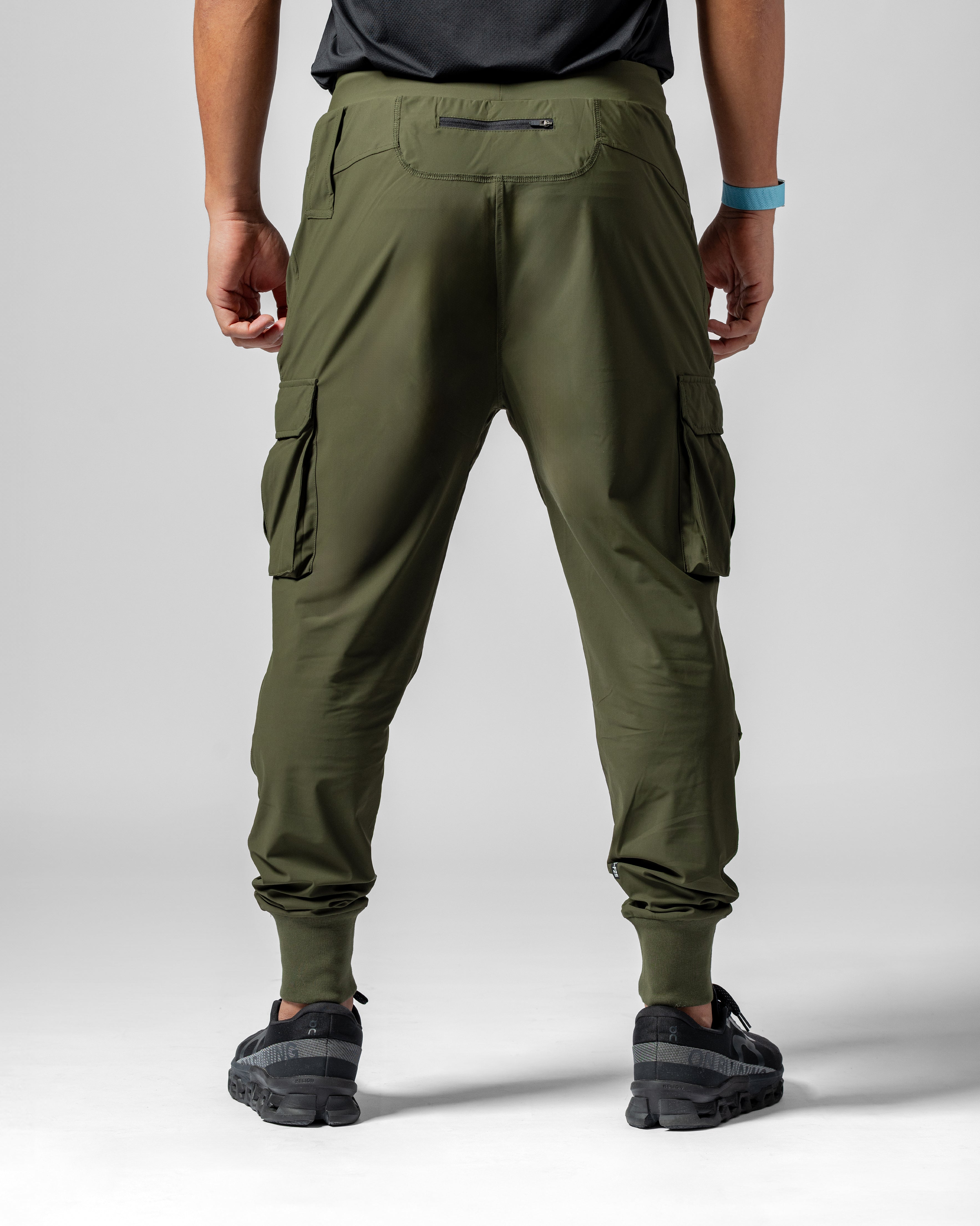 Hybrid Cargo Joggers - Army Green