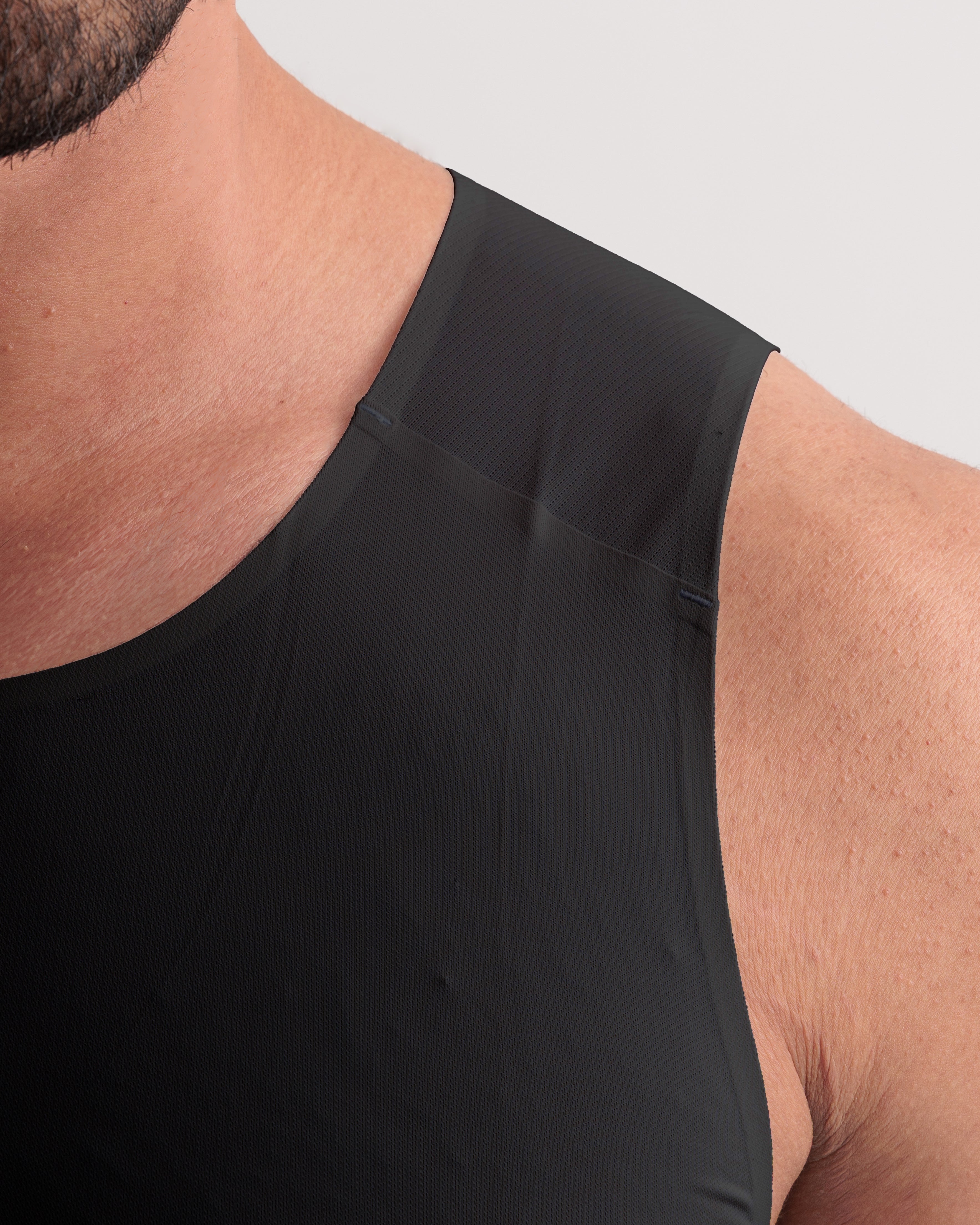 Vectra™ Seamless Tee - Black